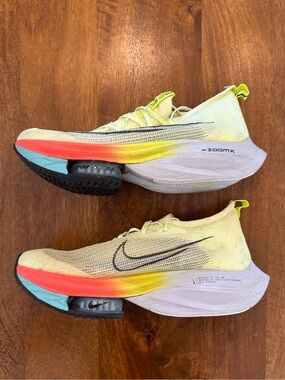 Nike Zoom Alphafly Next% - Women’s 9 - Worn once!